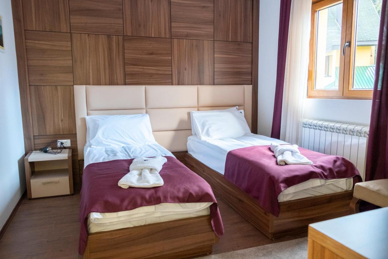 Borovnica Sweet Apartments Žabljak Eksteriør billede