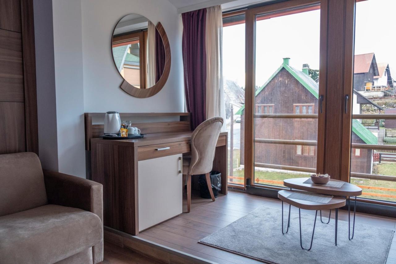 Borovnica Sweet Apartments Žabljak Eksteriør billede