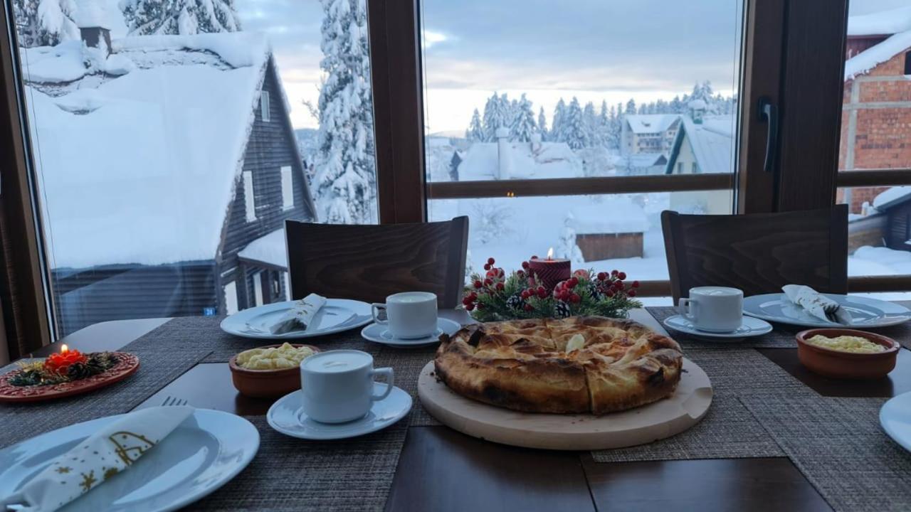 Borovnica Sweet Apartments Žabljak Eksteriør billede